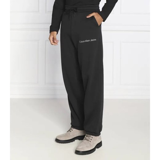 Calvin Klein Jeans Spodnie | Regular Fit ze sklepu Gomez Fashion Store w kategorii Spodnie męskie - zdjęcie 184519276