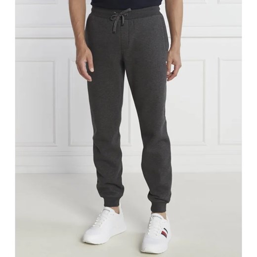Tommy Hilfiger Spodnie dresowe | Regular Fit ze sklepu Gomez Fashion Store w kategorii Spodnie męskie - zdjęcie 184519606