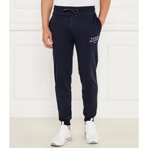 Tommy Hilfiger Spodnie dresowe | Regular Fit ze sklepu Gomez Fashion Store w kategorii Spodnie męskie - zdjęcie 184519997