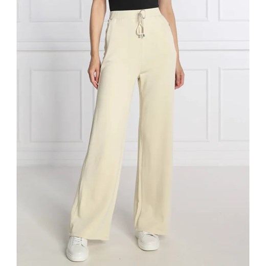 Patrizia Pepe Spodnie dresowe | flare fit ze sklepu Gomez Fashion Store w kategorii Spodnie damskie - zdjęcie 184520039