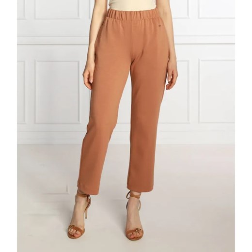 Tommy Hilfiger Spodnie | Regular Fit ze sklepu Gomez Fashion Store w kategorii Spodnie damskie - zdjęcie 184520618
