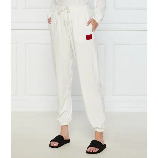 Hugo Bodywear Spodnie dresowe NEVE | Regular Fit ze sklepu Gomez Fashion Store w kategorii Piżamy damskie - zdjęcie 184521935
