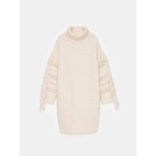 Mohito - Swetrowa sukienka mini z golfem - beżowy Mohito S promocyjna cena Mohito