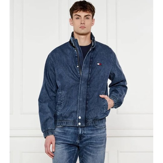 Tommy Jeans Jeansowa kurtka bomber CHAMBRAY | Regular Fit ze sklepu Gomez Fashion Store w kategorii Kurtki męskie - zdjęcie 184526479