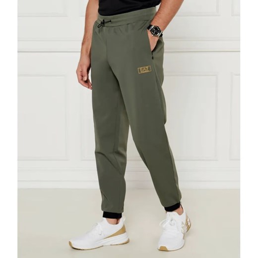 EA7 Spodnie dresowe | Regular Fit ze sklepu Gomez Fashion Store w kategorii Spodnie męskie - zdjęcie 184531197