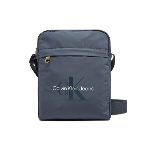 Calvin Klein Jeans Saszetka Sport Essentials Reporter 18 LV04G3000G Granatowy ze sklepu MODIVO w kategorii Torby męskie - zdjęcie 184544948
