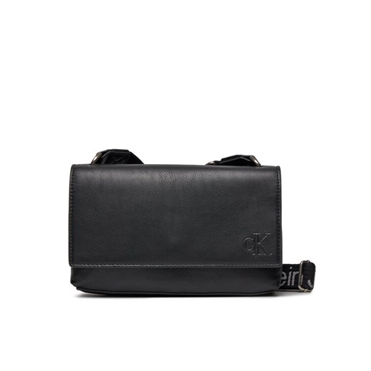 Calvin Klein Jeans Torebka Ultralight Ew Flap25 Pu K60K611556 Czarny ze sklepu MODIVO w kategorii Listonoszki - zdjęcie 184544995