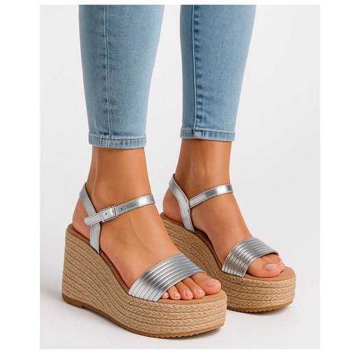 Sandały damskie na koturnie i platformie Srebrne espadryle /A9-1 17868 G187/ ze sklepu Pantofelek24.pl w kategorii Espadryle damskie - zdjęcie 184549579