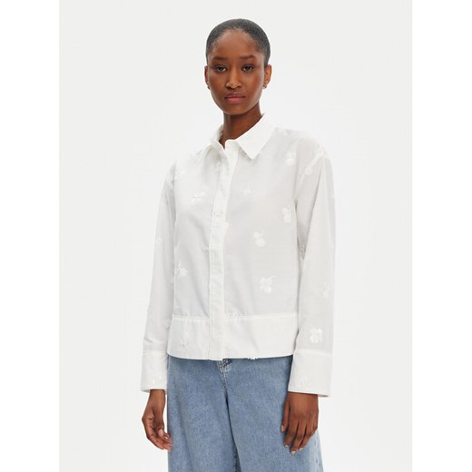 Munthe Koszula Kaseia 252103225229 Écru Regular Fit ze sklepu MODIVO w kategorii Koszule damskie - zdjęcie 184553517
