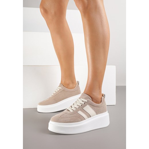 Ciemnobeżowe Sneakersy Kultowe Tenisówki na Platformie z Koturnem Elisara ze sklepu born2be.pl w kategorii Buty sportowe damskie - zdjęcie 184564386