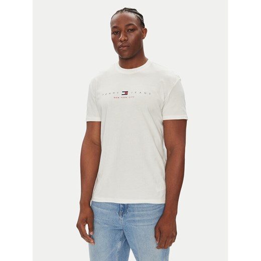 Tommy Jeans T-Shirt Flag Linear DM0DM21911 Biały Regular Fit ze sklepu MODIVO w kategorii T-shirty męskie - zdjęcie 184567987