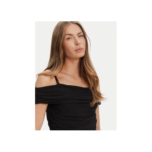 Sukienka Guess na wiosnę 