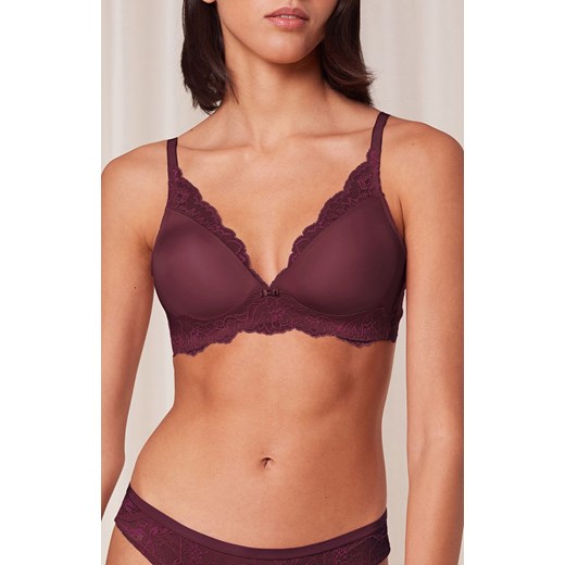 Triumph biustonosz braletka Amourette Charm 10214457, Kolor burgund, Rozmiar 75C, Triumph ze sklepu Intymna w kategorii Biustonosze - zdjęcie 184570179