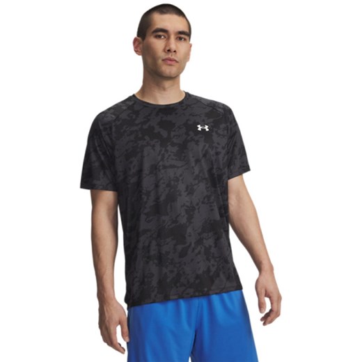 Męska koszulka treningowa UNDER ARMOUR Tech 2.0 SS Tee - czarna ze sklepu Sportstylestory.com w kategorii T-shirty męskie - zdjęcie 184580897