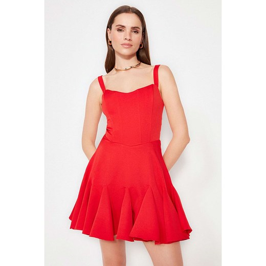 trendyol Sukienka w kolorze czerwonym ze sklepu Limango Polska w kategorii Sukienki - zdjęcie 184597238