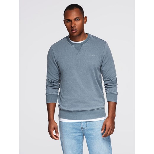 Washowana bluza męska z ozdobnym przeszyciem przy dekolcie - jasnoniebieska V3 OM-SSDS-0131 ze sklepu ombre w kategorii Bluzy męskie - zdjęcie 184597295