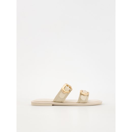 Reserved - Klapki ze skórzanymi paskami - beżowy ze sklepu Reserved w kategorii Klapki damskie - zdjęcie 184597708