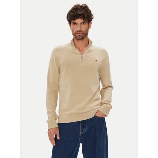 Tommy Jeans Sweter DM0DM21654 Beżowy Slim Fit ze sklepu MODIVO w kategorii Swetry męskie - zdjęcie 184605119