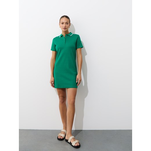 Mohito - Zielona sukienka mini z kołnierzykiem polo - zielony ze sklepu Mohito w kategorii Sukienki - zdjęcie 184606277
