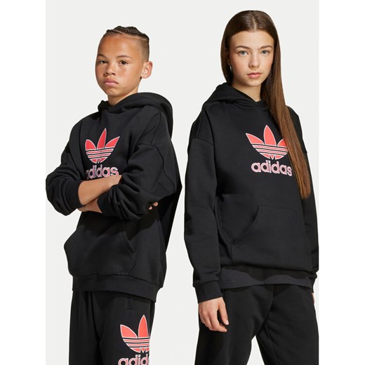 adidas Bluza Trefoil JV8650 Czarny Loose Fit ze sklepu MODIVO w kategorii Bluzy dziewczęce - zdjęcie 184623295