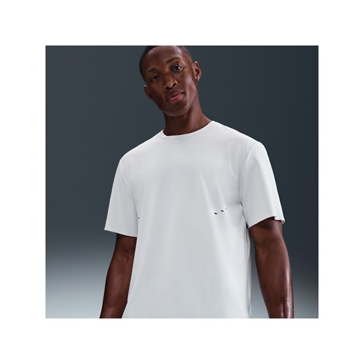 Męska koszulka z krótkim rękawem do biegania Dri-FIT ADV Nike Run - Biel ze sklepu Nike poland w kategorii T-shirty męskie - zdjęcie 184631256