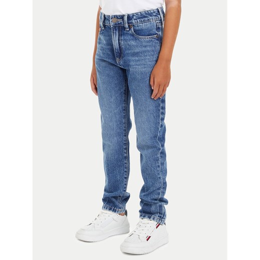 Tommy Hilfiger Jeansy Modern KB0KB08906 Niebieski Straight Fit ze sklepu MODIVO w kategorii Spodnie chłopięce - zdjęcie 184632546