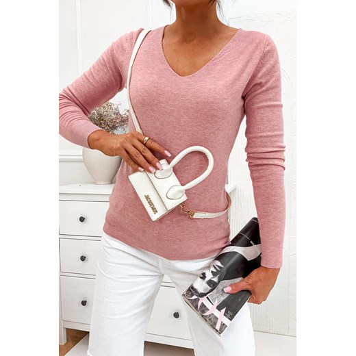 SWETER Z DEKOLTEM W SZPIC- JASNY RÓŻ ze sklepu olika.com.pl w kategorii Swetry damskie - zdjęcie 184646729