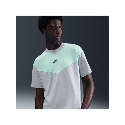 T-shirt męski Nike Sportswear - Szary ze sklepu Nike poland w kategorii T-shirty męskie - zdjęcie 184647697