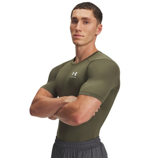 Męska koszulka treningowa UNDER ARMOUR UA HG Armour Comp SS - khaki ze sklepu Sportstylestory.com w kategorii T-shirty męskie - zdjęcie 184648048