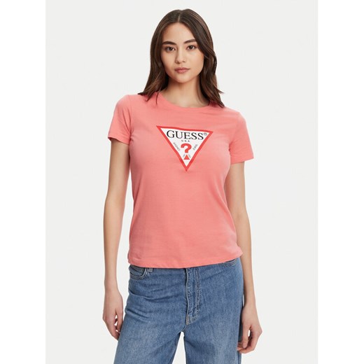 Guess T-Shirt W1YI1B I3Z14 Koralowy Regular Fit ze sklepu MODIVO w kategorii Bluzki damskie - zdjęcie 184657399