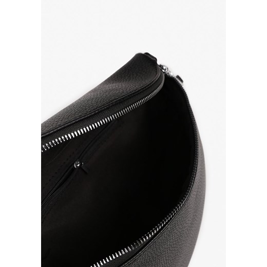 Czarna Nerka z Regulowanym Materiałowym Paskiem Malinassa ONE SIZE born2be.pl