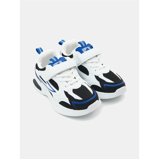 Sinsay - Sneakersy ze świecącą podeszwą Active - wielobarwny ze sklepu Sinsay w kategorii Buty sportowe dziecięce - zdjęcie 184662815