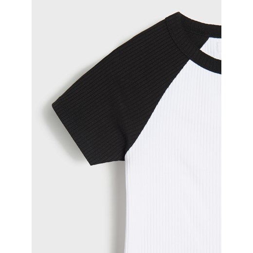 Sinsay - Koszulka z prążkowanej dzianiny - biały Sinsay 158 (12-13 l) Sinsay