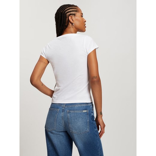 Cross Jeans Koszulka w kolorze białym Cross Jeans M promocyjna cena Limango Polska