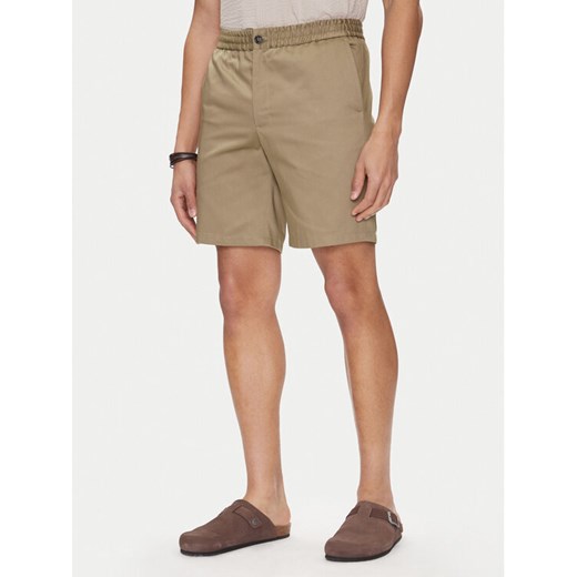 AMI PARIS Szorty materiałowe HSO303.CO0103 Khaki Regular Fit ze sklepu MODIVO w kategorii Spodenki męskie - zdjęcie 184698895