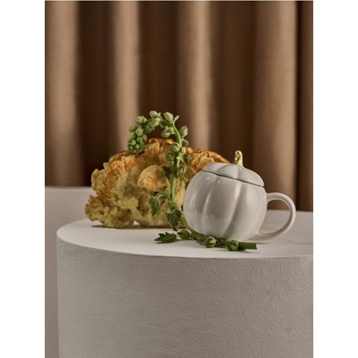 Sinsay - Ceramiczny kubek z uchem i pokrywką w kształcie dyni - wielobarwny ze sklepu Sinsay w kategorii Dom - zdjęcie 184700755
