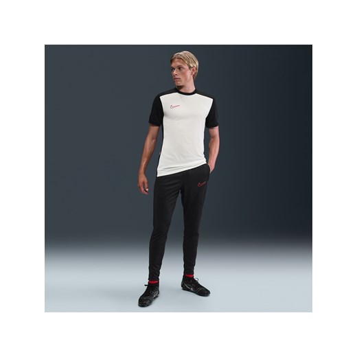 Męskie spodnie piłkarskie Dri-FIT Nike Academy - Czerń ze sklepu Nike poland w kategorii Spodnie męskie - zdjęcie 184704215