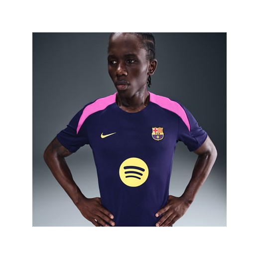 Męska koszulka piłkarska z krótkim rękawem Nike Dri-FIT FC Barcelona Strike - Fiolet ze sklepu Nike poland w kategorii T-shirty męskie - zdjęcie 184704219