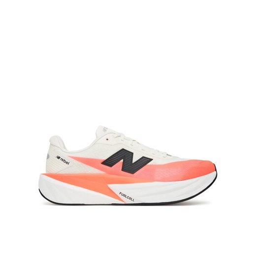 Buty do biegania New Balance FuelCell Rebel V5 MFCXLV5 Biały ze sklepu eobuwie.pl w kategorii Buty sportowe męskie - zdjęcie 184705297