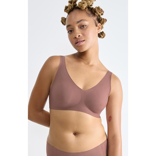Sloggi bezszwowa braletka ZERO Feel 10217728-1141, Kolor kakao, Rozmiar L, Sloggi ze sklepu Intymna w kategorii Biustonosze - zdjęcie 184726915