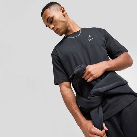 JORDAN T-SHIRT M J BRK VARSITY SS CREW ze sklepu JD Sports  w kategorii T-shirty męskie - zdjęcie 184740646