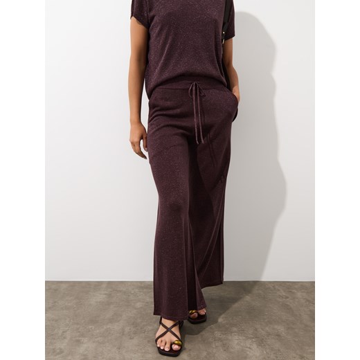 Mohito - Brązowe spodnie z metaliczną nicią - brązowy Mohito S Mohito