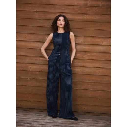 Reserved - Szerokie spodnie z lnem - granatowy ze sklepu Reserved w kategorii Spodnie damskie - zdjęcie 184748495