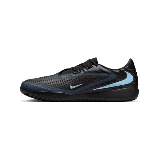 Halowe buty piłkarskie Nike Phantom 6 Low Academy - Czerń ze sklepu Nike poland w kategorii Buty sportowe męskie - zdjęcie 184754159