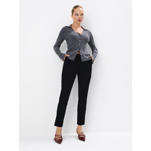 Mohito - Eleganckie czarne spodnie - czarny ze sklepu Mohito w kategorii Spodnie damskie - zdjęcie 184762898