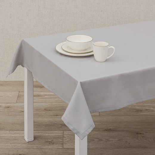 Obrus 140x250 cm jasnoszary ze sklepu dekoria.pl w kategorii Obrusy i bieżniki - zdjęcie 184770808