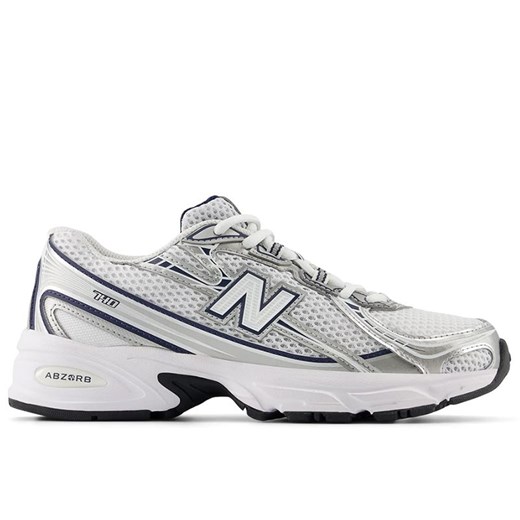 Buty dziecięce New Balance GR740WN - białe ze sklepu streetstyle24.pl w kategorii Buty sportowe dziecięce - zdjęcie 184772859