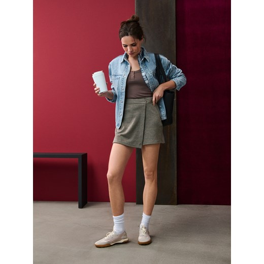 Sinsay - Prążkowany top z guzikami - brązowy Sinsay S Sinsay