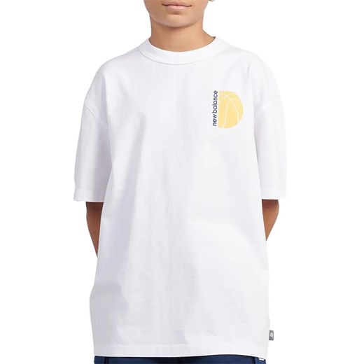 Koszulka dziecięca New Balance LAKB0157BWE - biała ze sklepu streetstyle24.pl w kategorii T-shirty chłopięce - zdjęcie 184789987