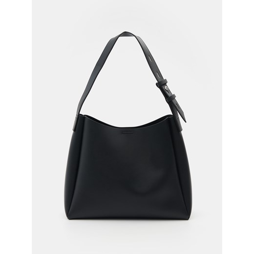 Sinsay - Torebka na ramię z imitacji skóry - czarny Sinsay One Size Sinsay